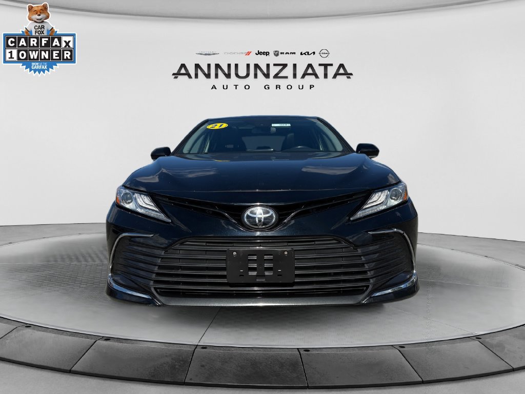 Used 2021 Toyota Camry XLE AWD/4WD image 8