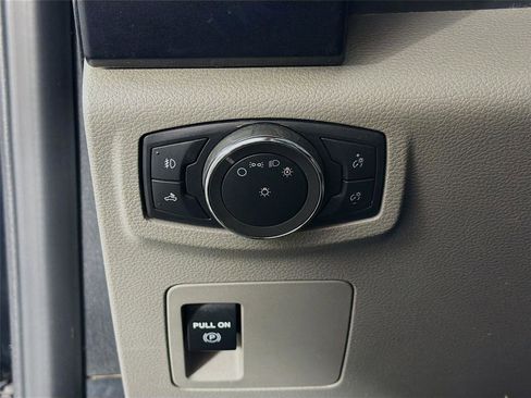 Used 2020 Ford F150 XL w/ Equipment Group 101A Mid AWD/4WD image 17