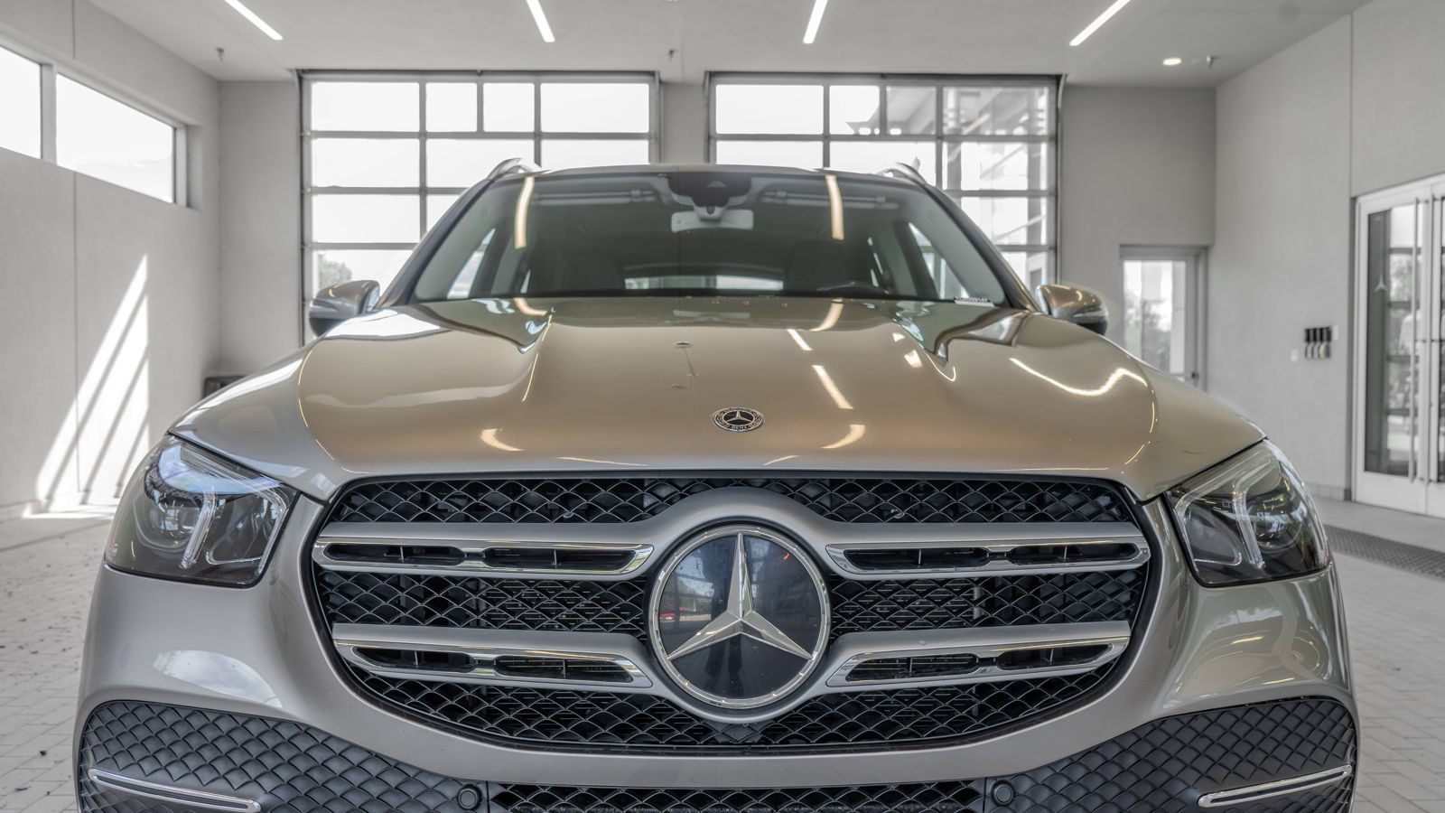 Used 2020 Mercedes-Benz GLE 350 4MATIC image 23
