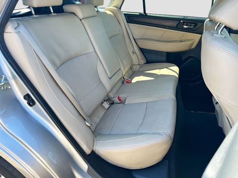 Used 2019 Subaru Outback 2.5i Limited image 28
