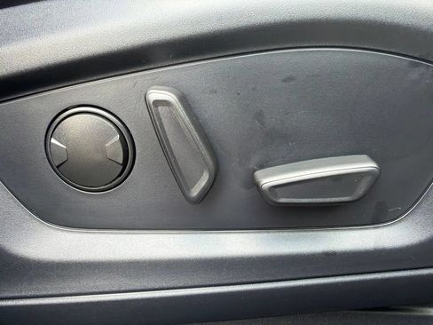Certified 2026 Ford Explorer ST-Line RWD image 31