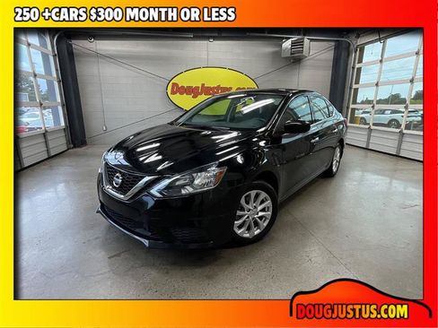 Used 2019 Nissan Sentra SV FWD image 1