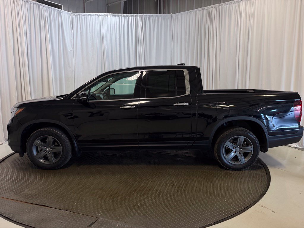 Used 2023 Honda Ridgeline RTL-E image 2