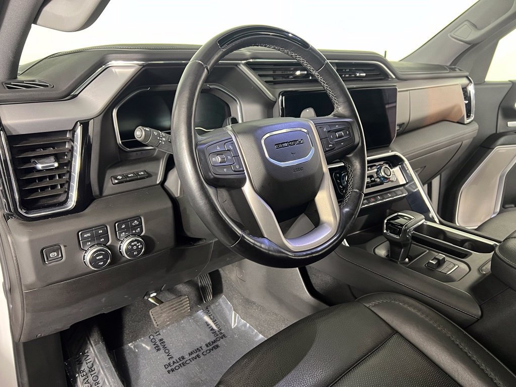 Used 2025 GMC Sierra 1500 Denali w/ Technology Package AWD/4WD image 19