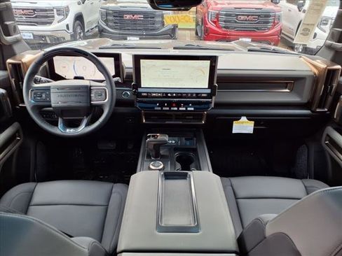 New 2025 GMC Hummer EV 2X image 4