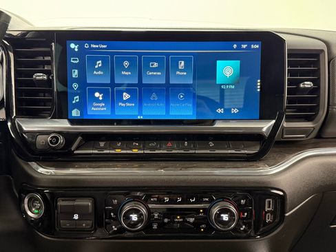 Used 2024 Chevrolet Silverado 2500 LTZ w/ LTZ Plus Package image 28