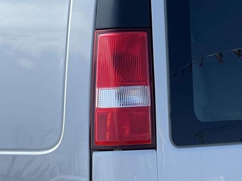 Used 2024 GMC Savana 2500 w/ Driver Convenience Package image 10