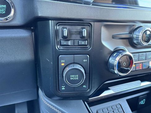 Used 2023 Ford F350 Platinum w/ FX4 Off-Road Package image 32