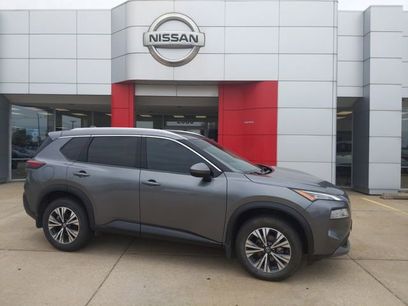 Used 2021 Nissan Rogue SV w/ Premium Package