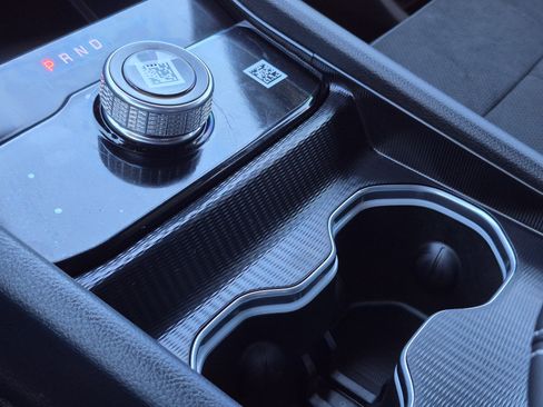 New 2025 Jeep Grand Cherokee Altitude image 23