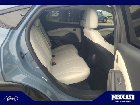 Used 2023 Ford Mustang Mach-E Premium RWD image 18