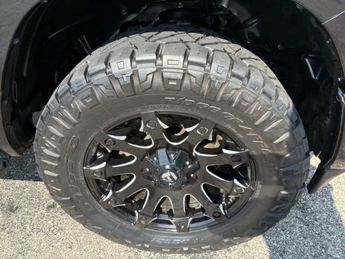 Used 2020 RAM 1500 Sport w/ Level 2 Equipment Goup w/2_L AWD/4WD image 18