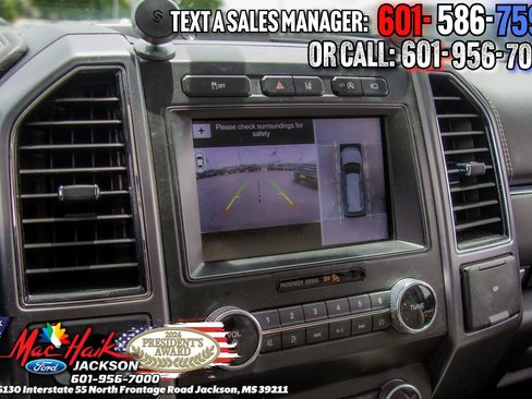 Used 2019 Ford Expedition Max Platinum RWD image 16
