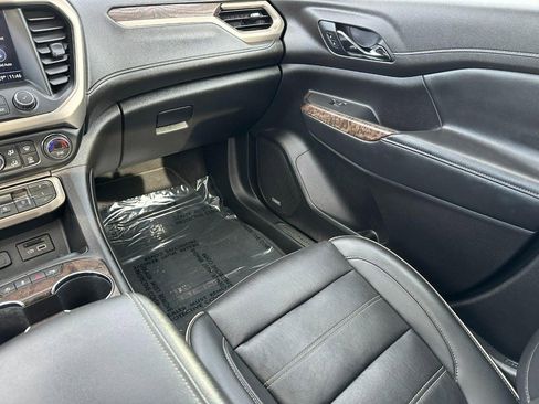 Used 2022 GMC Acadia Denali image 21