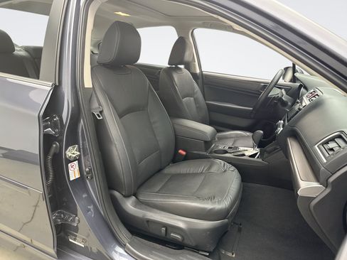 Used 2016 Subaru Legacy 2.5i Limited AWD/4WD image 17