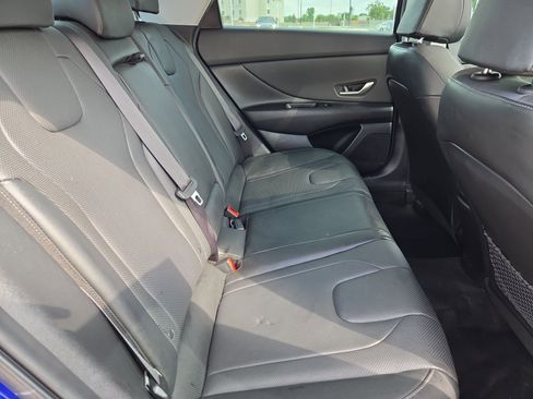 Used 2023 Hyundai Elantra Limited w/ Cargo Package FWD image 31