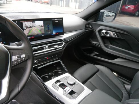 Used 2023 BMW 230i Coupe w/ Premium Package image 15