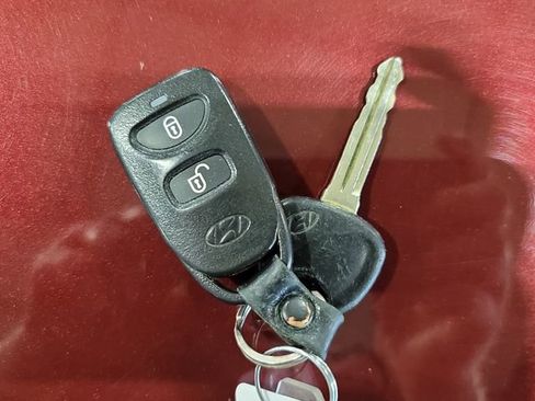 Used 2009 Hyundai Santa Fe Limited image 26