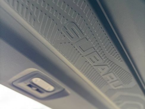 Certified 2025 Subaru Forester Premium AWD/4WD image 41