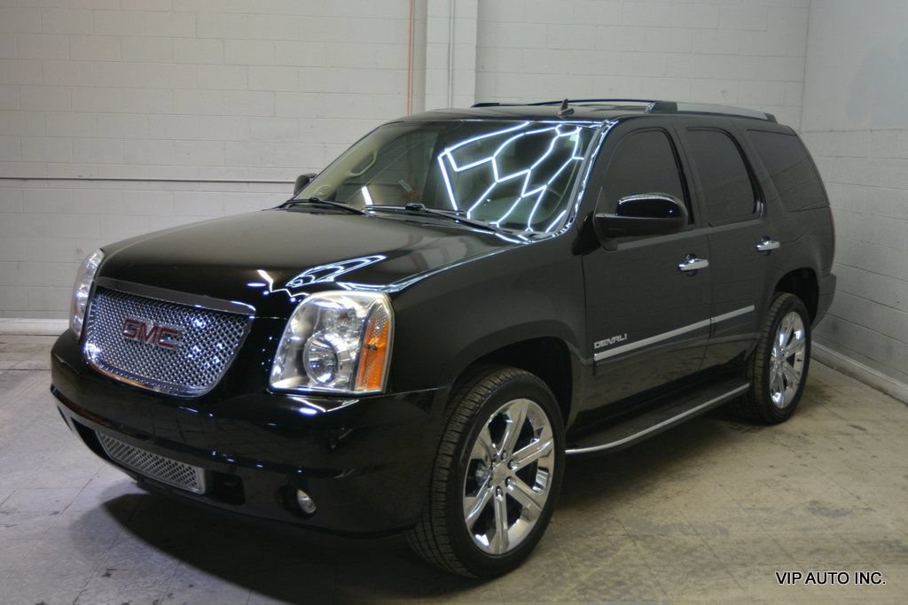 Used 2013 GMC Yukon Denali AWD/4WD image 2