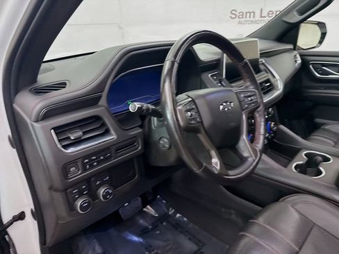 Used 2022 Chevrolet Suburban RST w/ Luxury Package image 9