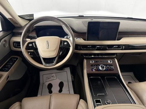 Used 2020 Lincoln Aviator Reserve w/ Equipment Group 201A image 22