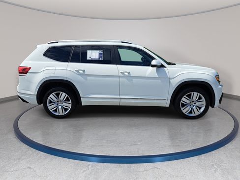 Used 2019 Volkswagen Atlas SE w/ Panoramic Sunroof Package AWD/4WD image 4