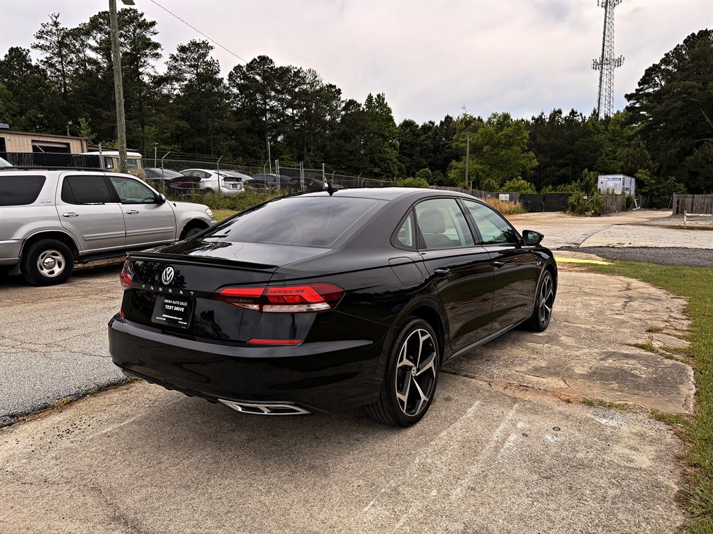 Used 2020 Volkswagen Passat 2.0T R-Line FWD image 5