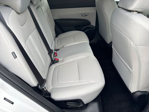 Certified 2025 Hyundai Tucson SEL image 15