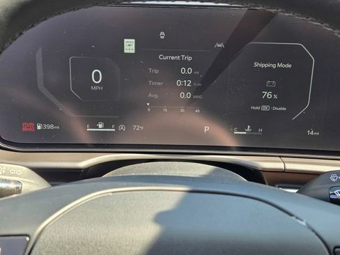 New 2026 Kia Sportage SX FWD image 13