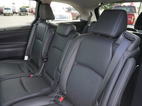 Used 2025 Honda Odyssey EX-L image 14