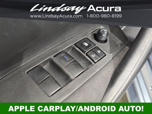 Used 2022 Toyota Corolla LE image 21