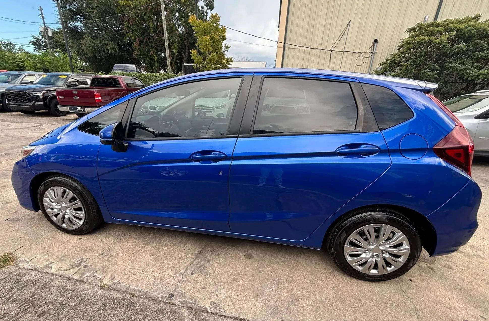 Used 2020 Honda Fit LX image 4