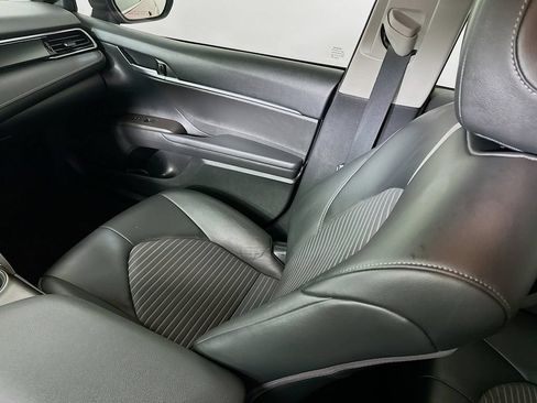Used 2023 Toyota Camry SE FWD image 23