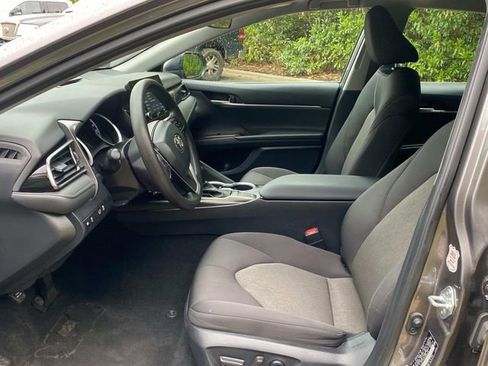 Used 2024 Toyota Camry LE FWD image 11