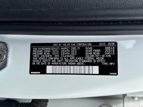Used 2019 Volvo XC40 T5 R-Design AWD/4WD image 22