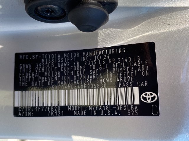 Used 2025 Toyota Corolla LE FWD image 24