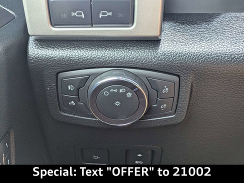 Used 2019 Ford F250 Lariat w/ Lariat Ultimate Package AWD/4WD image 54