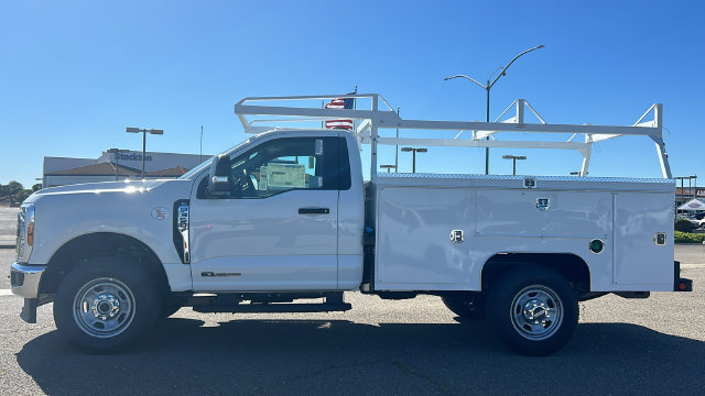 New 2026 Ford F350 XL w/ XL Chrome Package AWD/4WD image 7