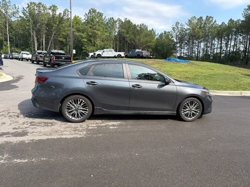 Used 2022 Kia Forte GT-Line FWD image 15