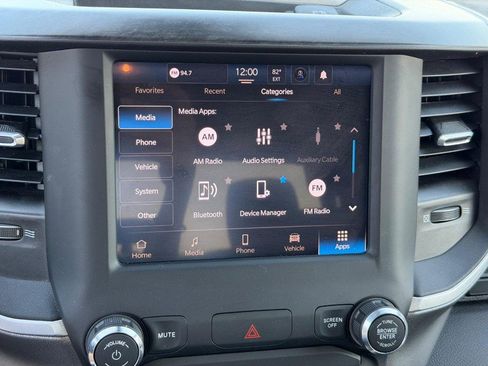 Used 2024 RAM 2500 Big Horn w/ Bed Utility Group image 19