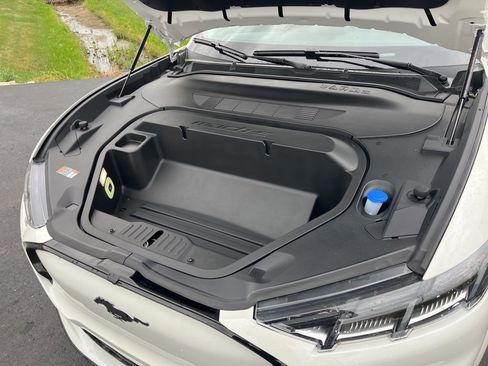 New 2025 Ford Mustang Mach-E Premium image 13