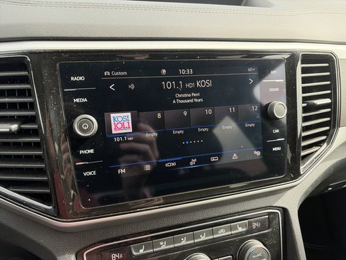 Used 2023 Volkswagen Atlas SE w/ Black Wheel Package image 21