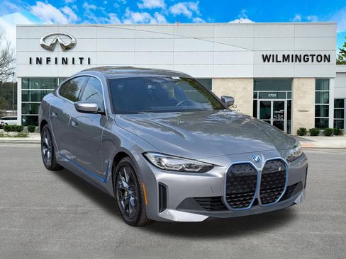 Used 2024 BMW i4 eDrive40 image 1