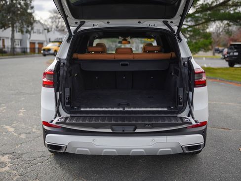 Used 2021 BMW X5 xDrive45e w/ Premium Package 3 image 18