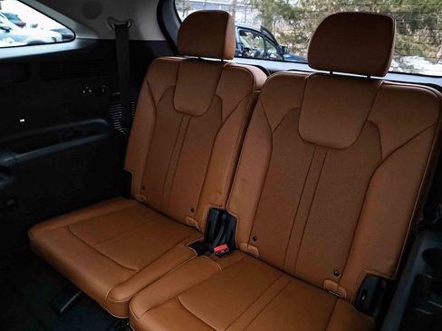 Certified 2023 Kia Sorento SX Prestige image 23