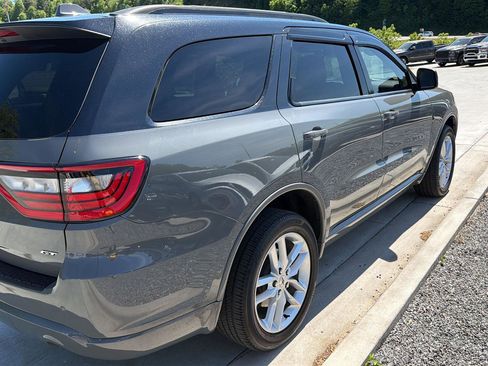 Used 2022 Dodge Durango GT AWD/4WD image 3