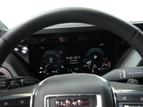 New 2026 GMC Yukon Elevation w/ LPO, Floor Liner Package image 31