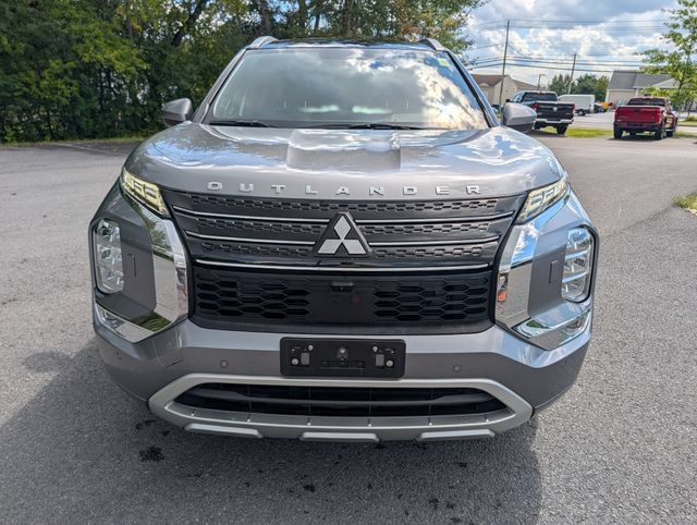 Used 2023 Mitsubishi Outlander SEL AWD/4WD image 10
