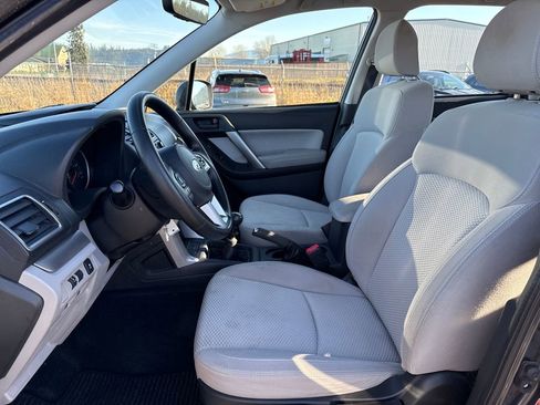 Used 2017 Subaru Forester 2.5i image 15